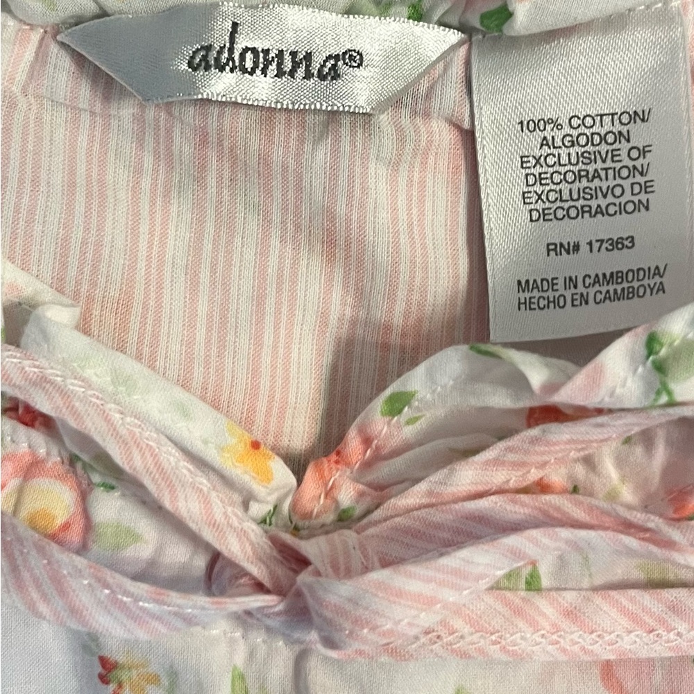 Floral Adonna Women’s Pajama Set - Picture 6 of 7